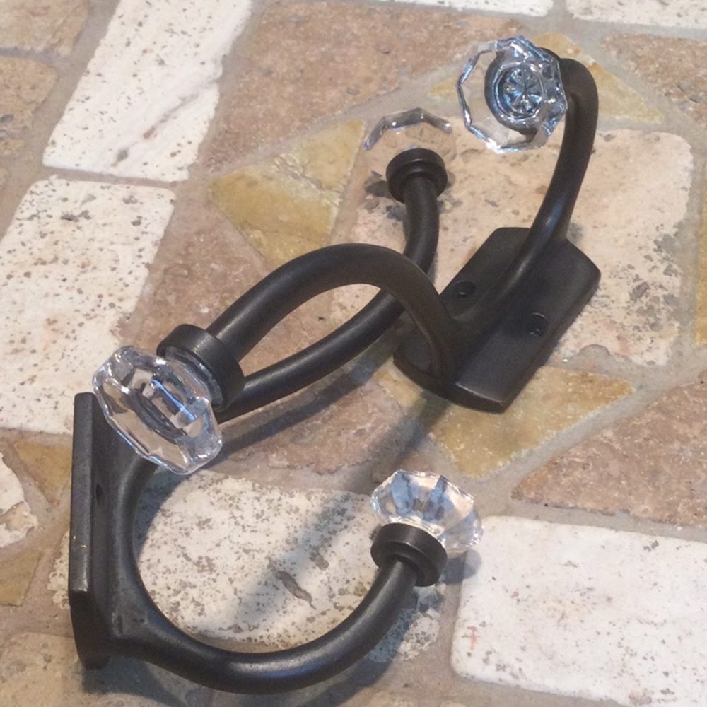 2 Vintage glass knob hooks - Picture 8 of 12